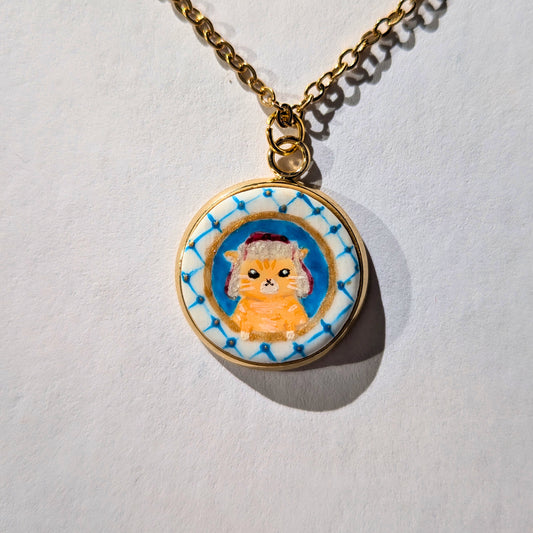 Le chat orange à l’ushanka