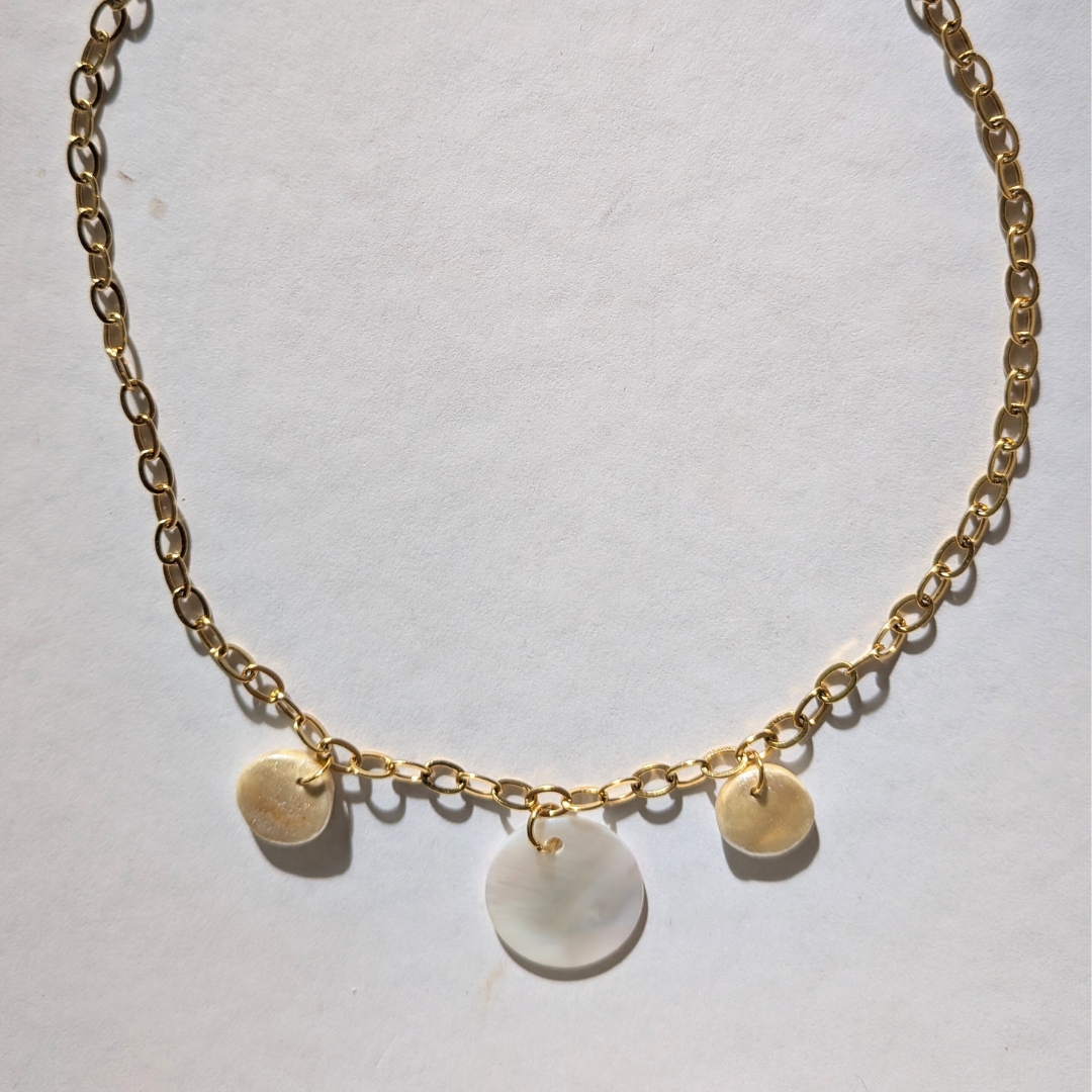 Prunier, rossignol et cerisiers en fleurs