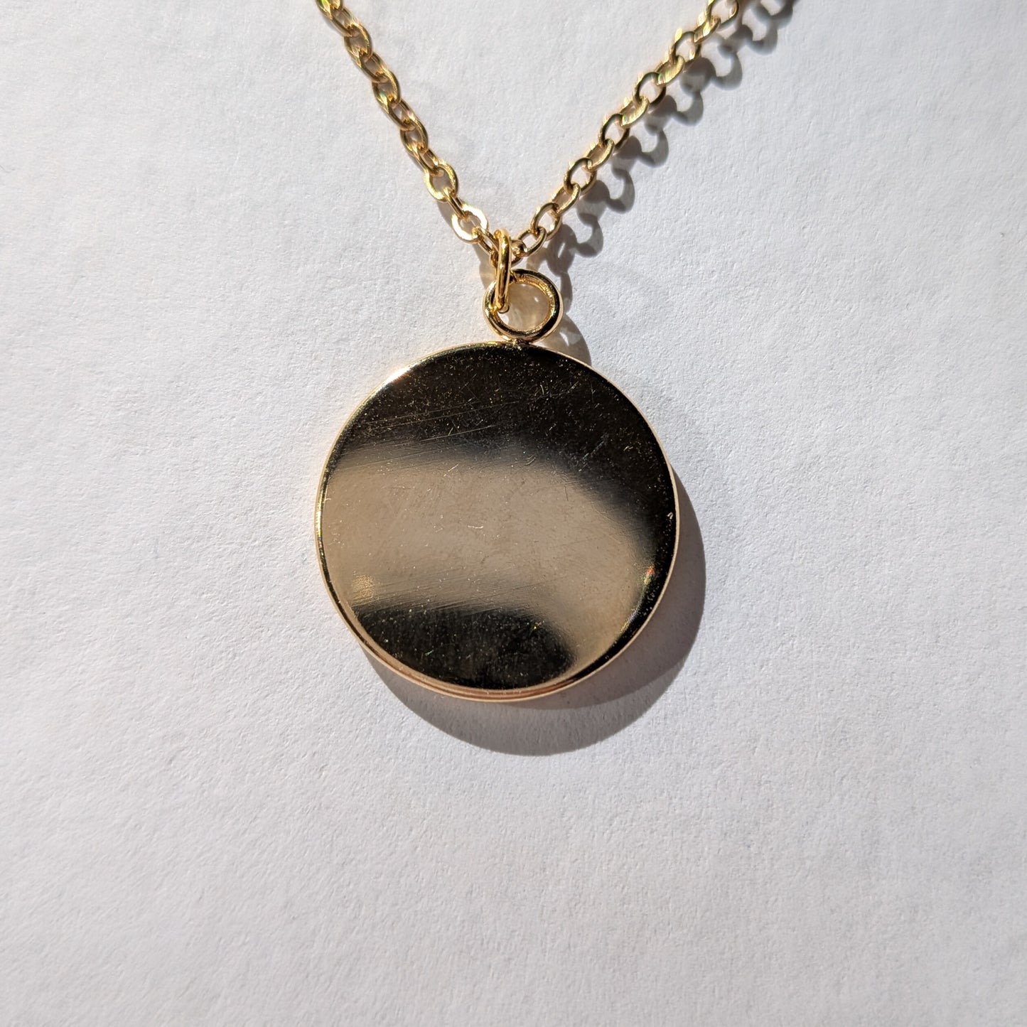 Le chat orange à l’ushanka