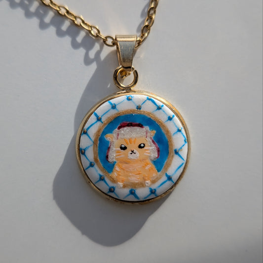 Le chat orange à l’ushanka