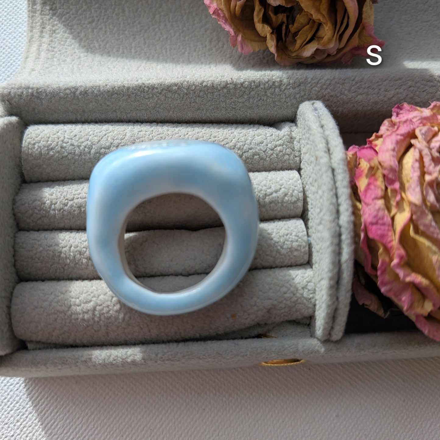 Lover's Eye - Bleu glacier et rouge cerise